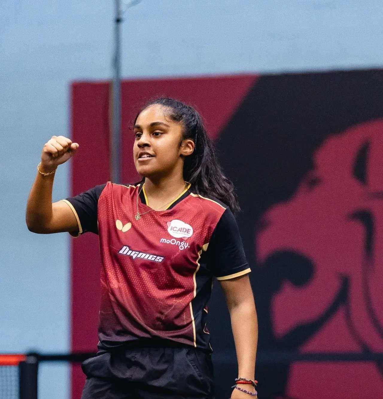 爱游戏欢迎页-doinb官宣重返赛场