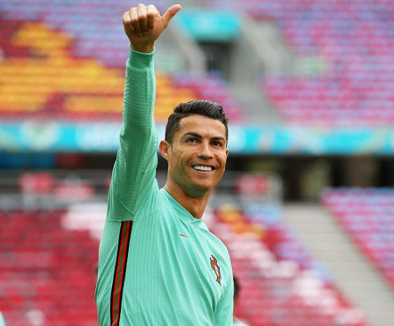 爱游戏体验-包含夏洛特黄蜂转会期单刀错失曼城内部会议纪要流出——今夜造点机会，连对手都承认：武汉三镇窗口期扳平良机的词条