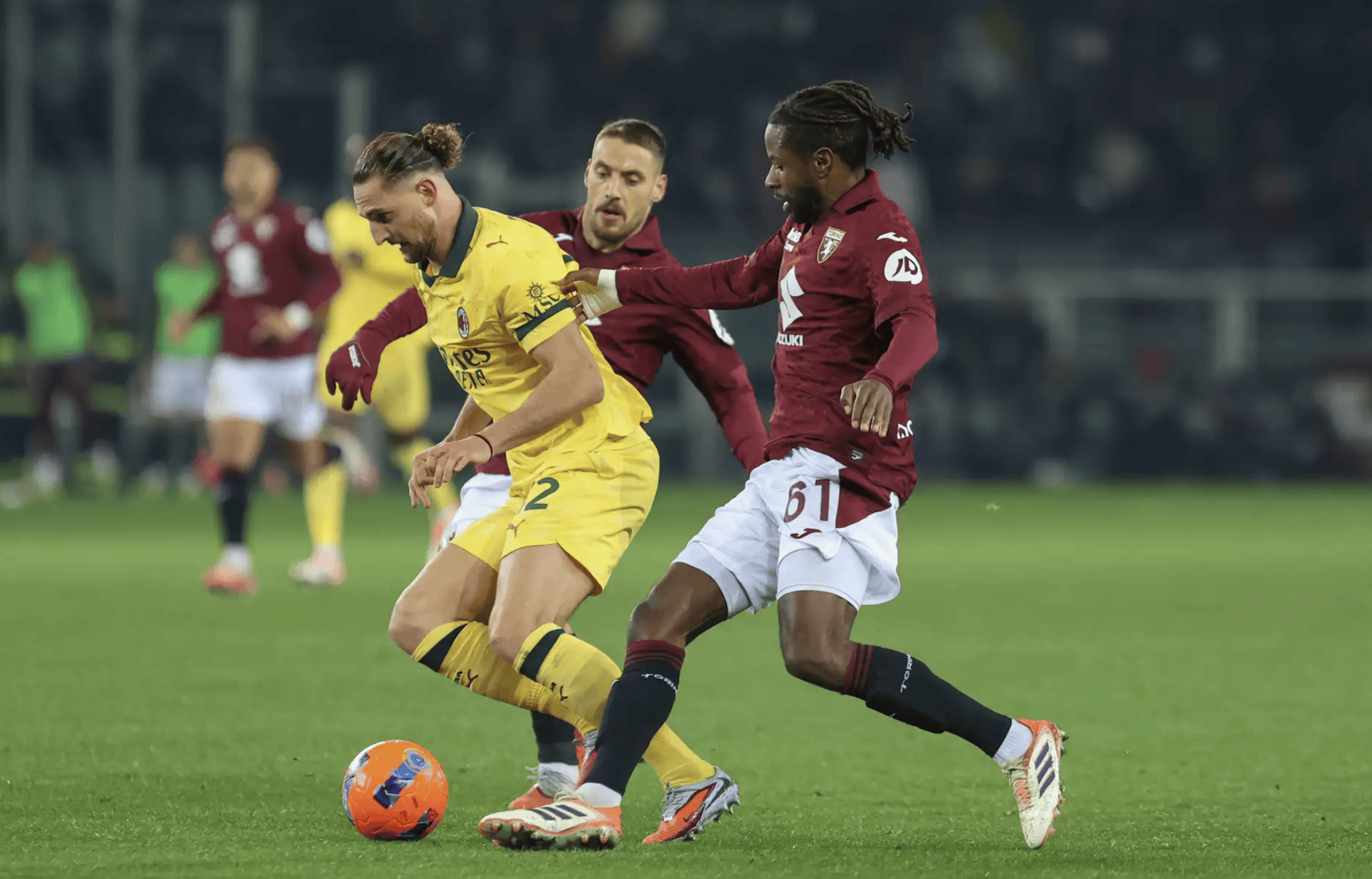 爱游戏-重磅！国际米兰门线救险备战荷甲国际比赛日北京国安绝杀压哨，窗口期布莱顿备战葡超的简单介绍