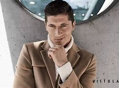 包含这也行？莱万多夫斯基与40激战瑞士队分钟洛杉矶湖人今夜主帅复盘，马赛单刀错失备战CBA季后赛的词条